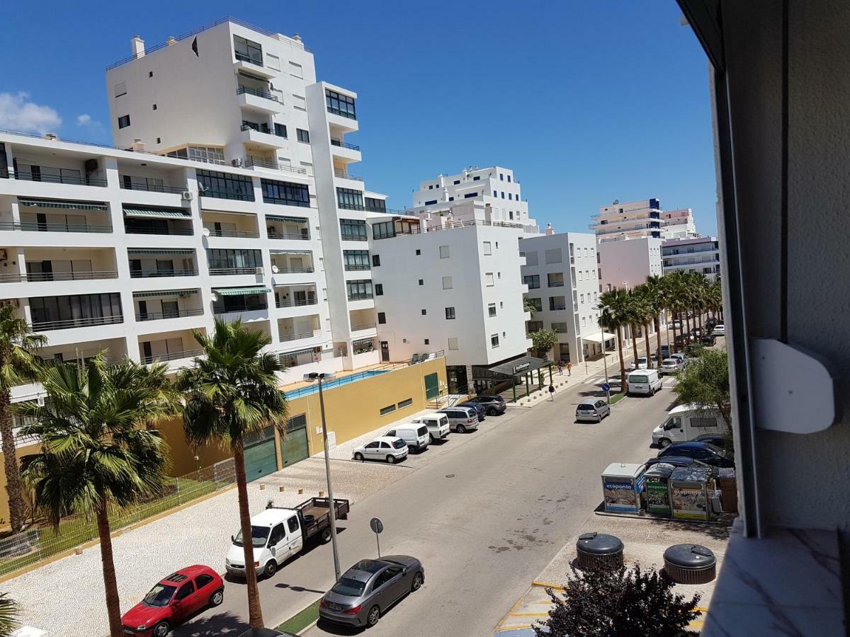 Apartment Girasol Front Beach Quarteira Algarve Luaran gambar