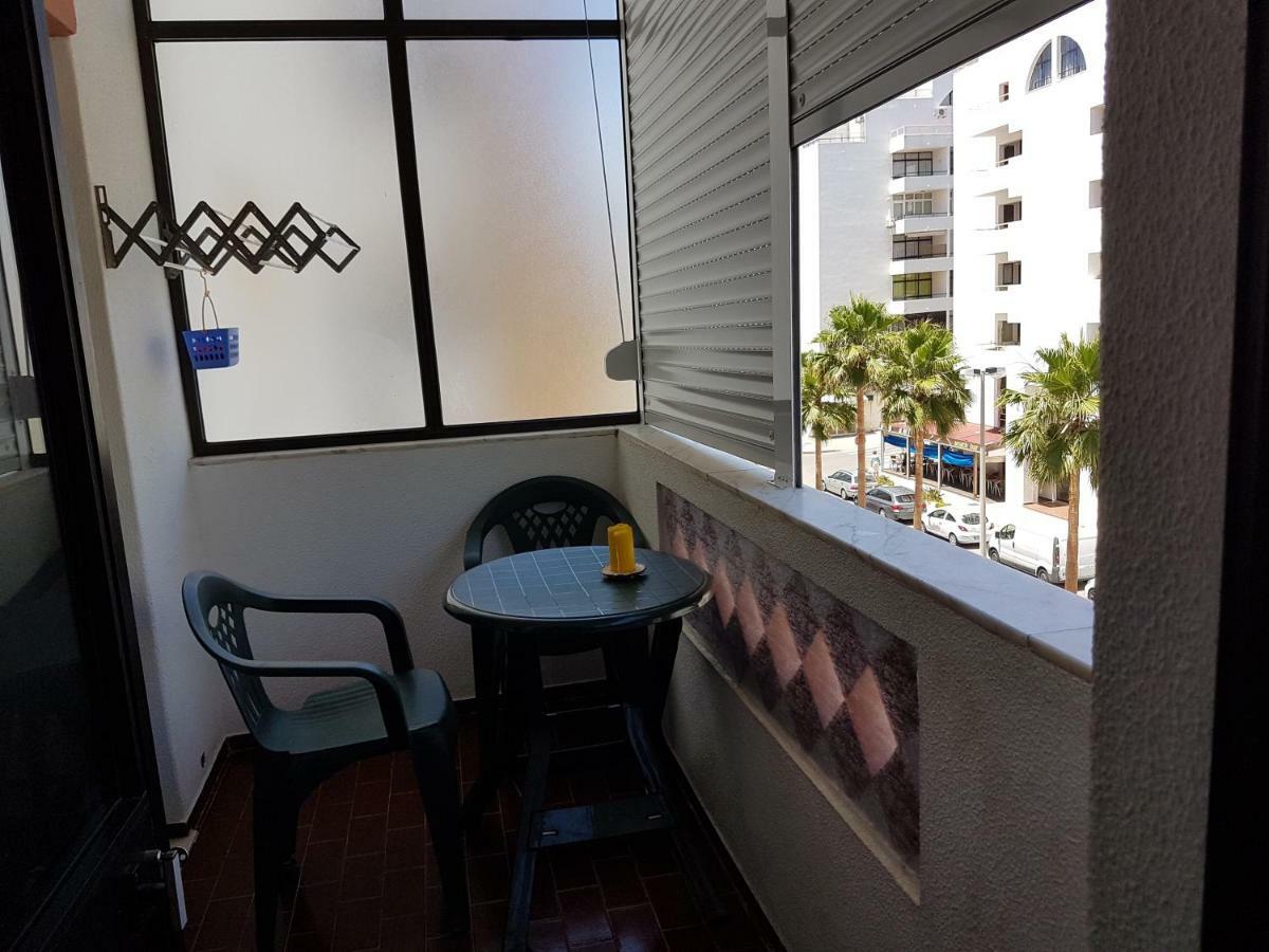 Apartment Girasol Front Beach Quarteira Algarve Luaran gambar